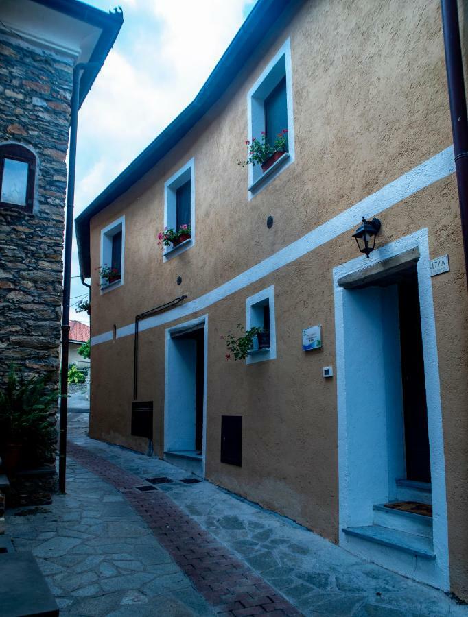 Agriturismo De Ferrari Onzo Dış mekan fotoğraf